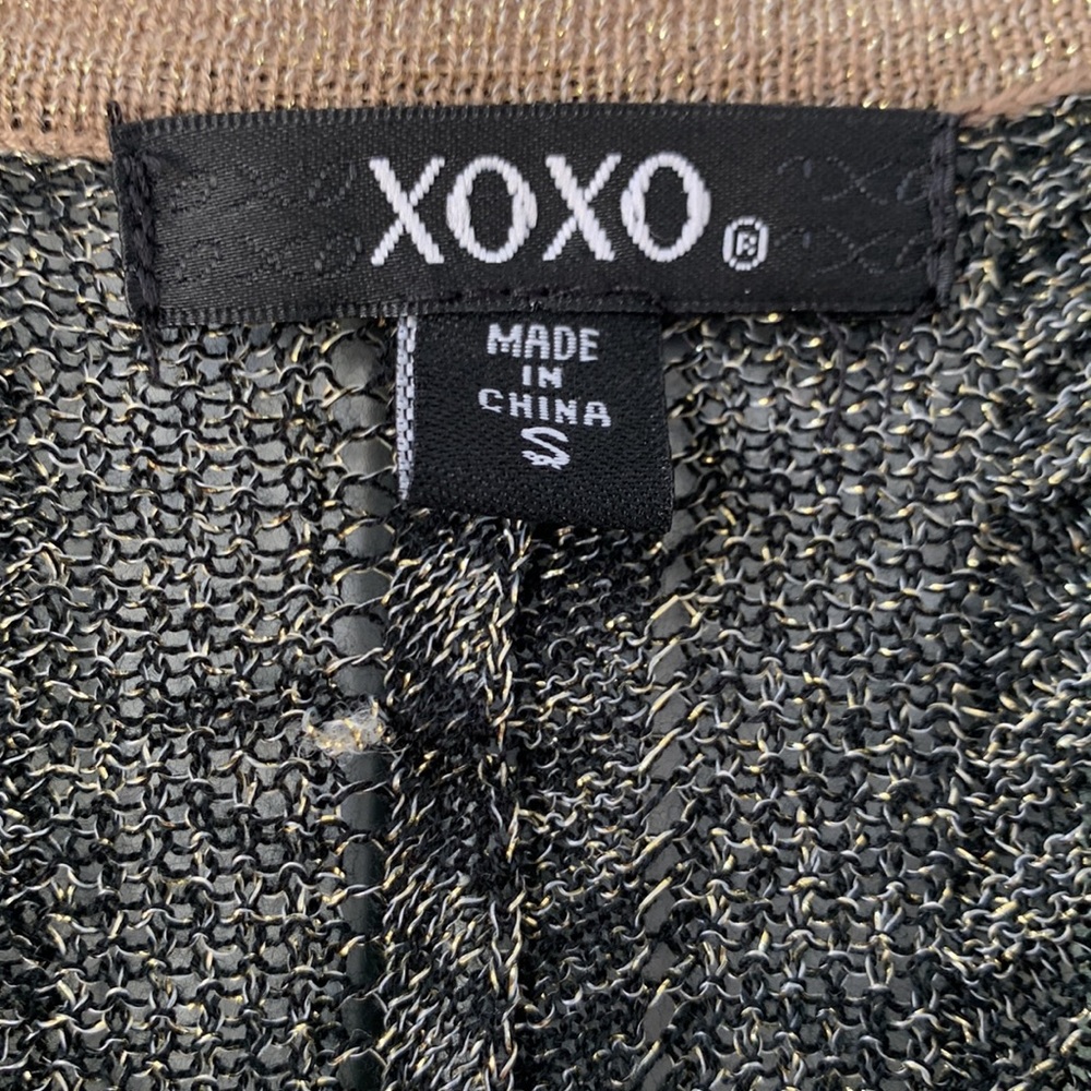 XOXO - Picture 7 of 11